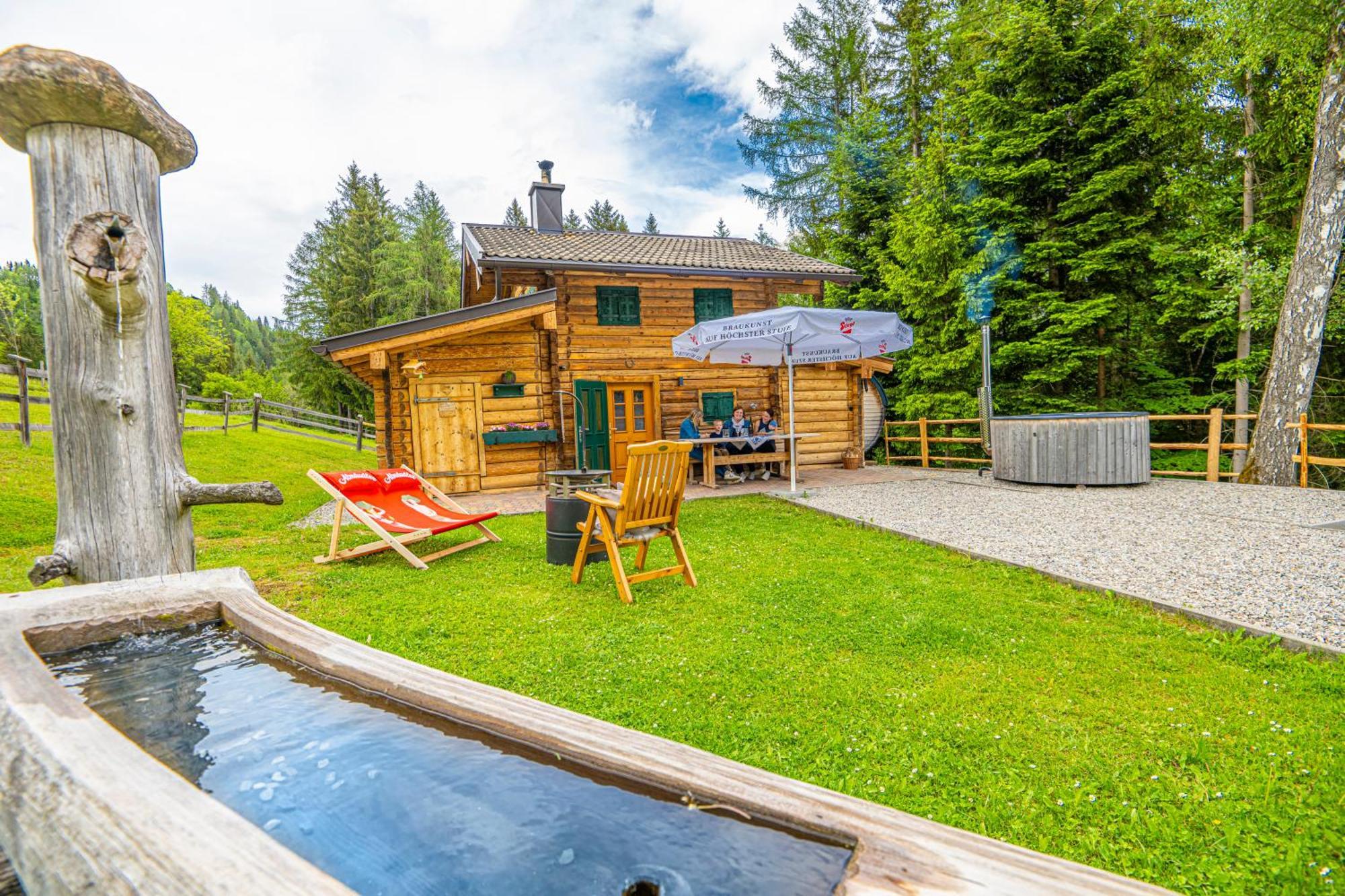 Almfrieden Villa Werfen Exteriör bild
